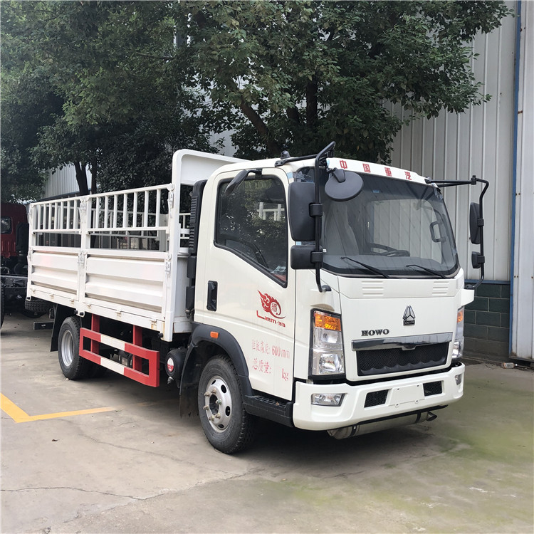 Tipo 5 carga real do combustível diesel do caminhão 5000kg de Ton Small Lorry Truck Cargo