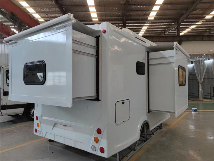 A caixa branca personalizada de Shell Body Luxury Decoration Assembling rv do campista montou
