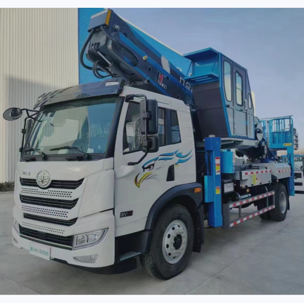 A operação da alta altitude 190HP transporta o caminhão montado caminhão da plataforma de trabalho aéreo de 45m