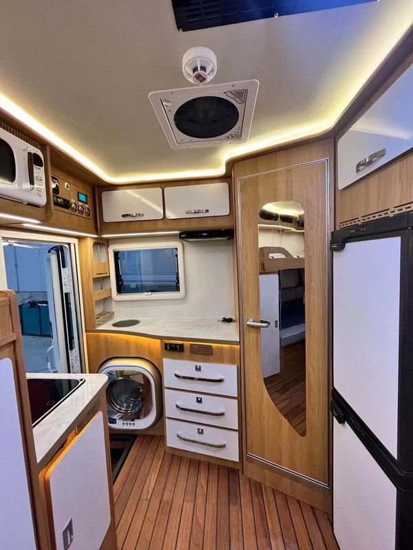 5995x2350x2950mm RV Caravana Van OE Serviço OEM Nu com Ceragem Por Roro Navio