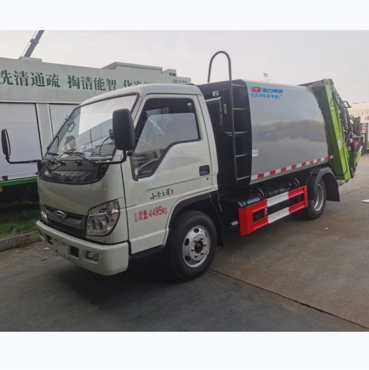 Caminhão de lixo com compactador Foton Compactor de aço carbono Caminhão de lixo Velocidade máxima de condução 90 Km/h