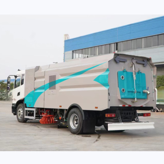 100 Km/H Mini Foton Vacuum Road Sweeper Truck para limpeza completa 95Hp caminhão de varredura