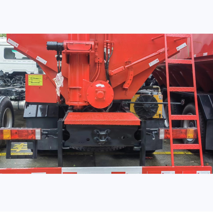 Tanque de transporte de forragem para animais Caminhão de forragem a granel com 6 pneus e 1 pneu sobressalente