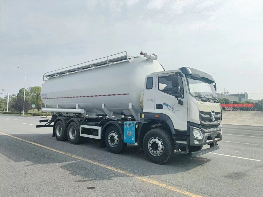 Caminhão de transporte de cimento a granel Euro3 ou Euro4 com padrão de emissões
