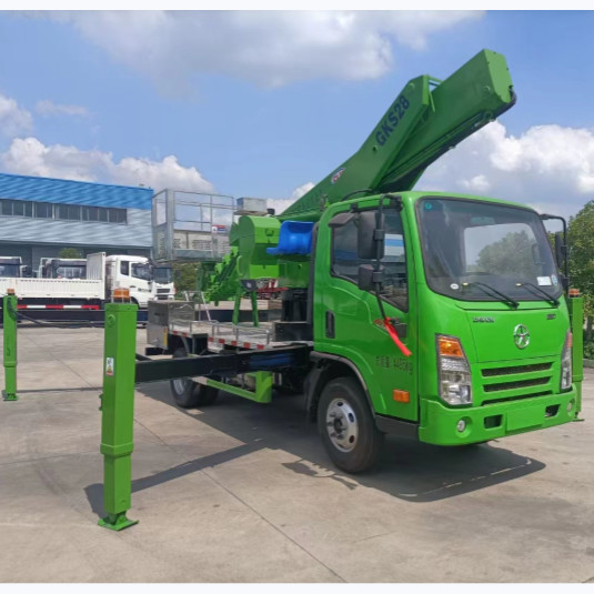 Caminhão de plataforma de trabalho aéreo com direção esquerda ou direita com tamanho de balde de 1000x700x1250 mm