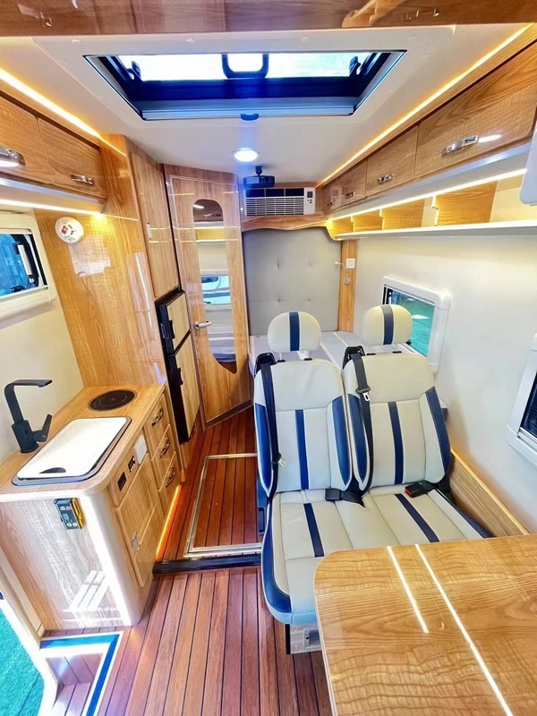 Estrutura de estrutura de aço RV Caravan Van 5998*2480*3250 Incluindo pneu 235/75R17.5 16PR