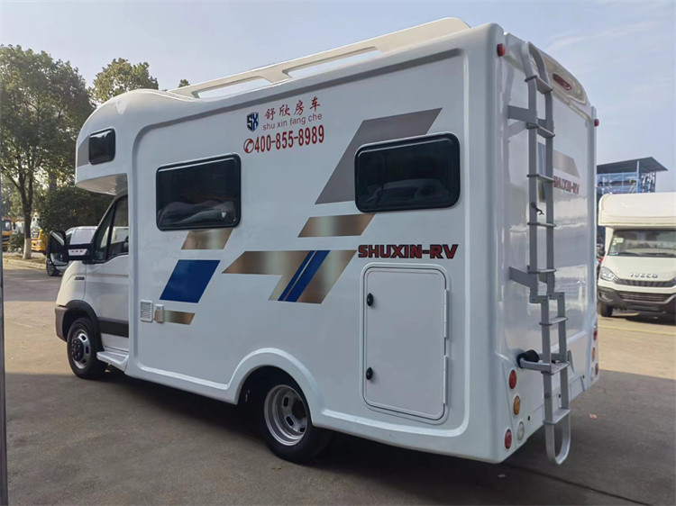 Camião de turismo móvel RV Caravana Van Com 190 HP Motor Máxima carga útil 7042 Kg