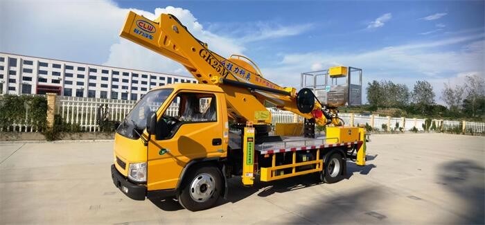 Caminhão de plataforma de trabalho aéreo Euro 5 de 132 HP da Dongfeng Versátil e eficiente