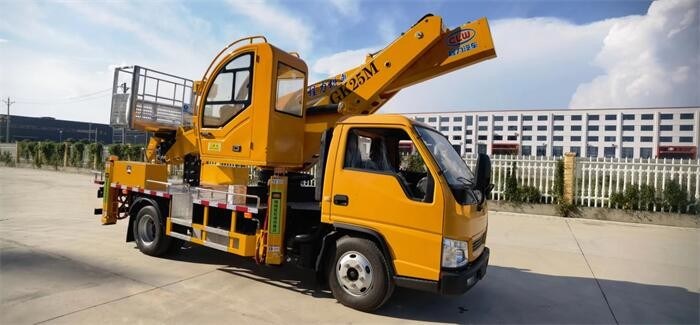 Caminhão de plataforma de trabalho aéreo Euro 5 de 132 HP da Dongfeng Versátil e eficiente