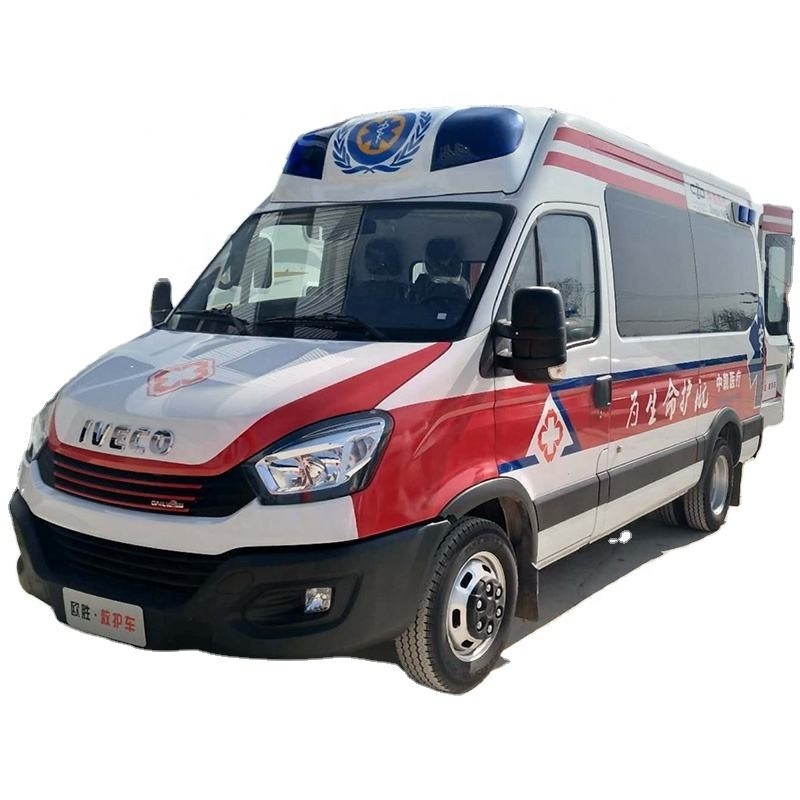 Ambulâncias de emergência LHD/RHD com pneus de condução 195/75R16LT Veículo de ambulância tipo 4x2 à venda