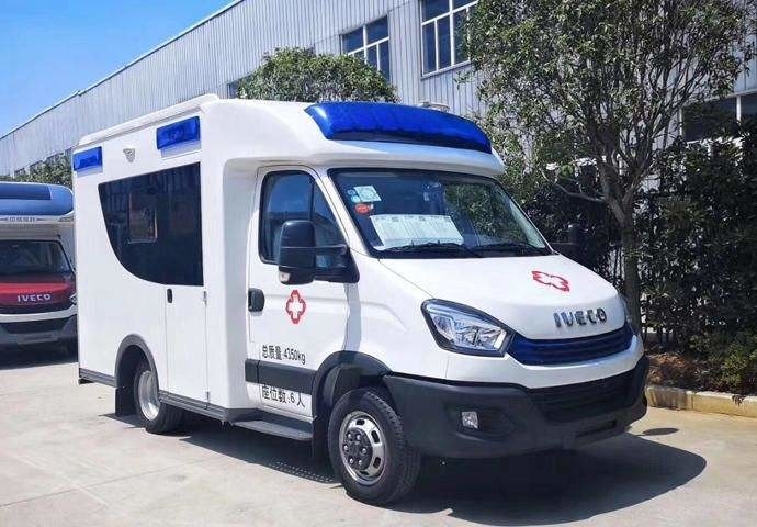Iveco Ambulância Euro 5 Ambulância de emergência Carro de curva Peso 2970 Kg Base da roda 3300mm