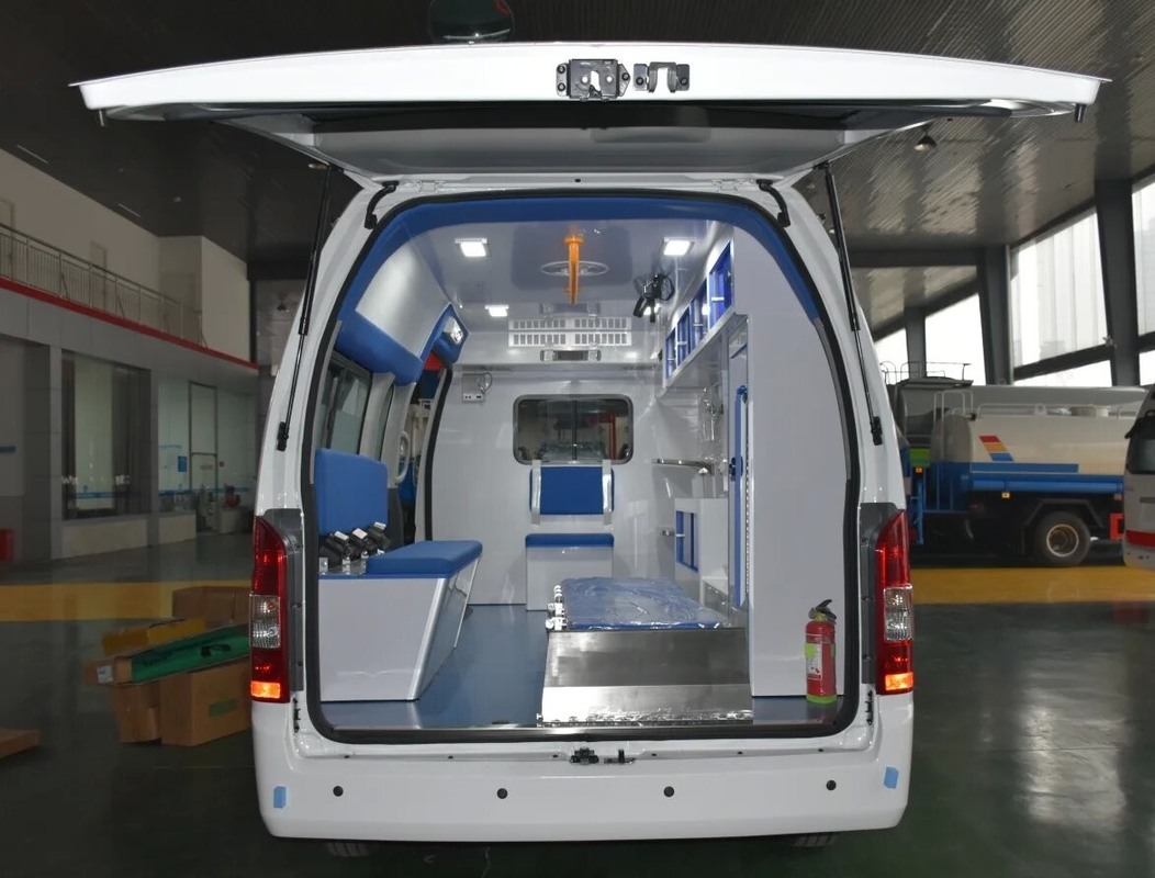 Iveco Ambulância Euro 5 Ambulância de emergência Carro de curva Peso 2970 Kg Base da roda 3300mm