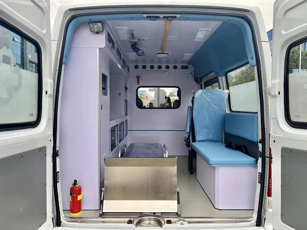 China 4*2 motor diesel ambulância de emergência carro GVW 3510 Kgs ambulância para veículos