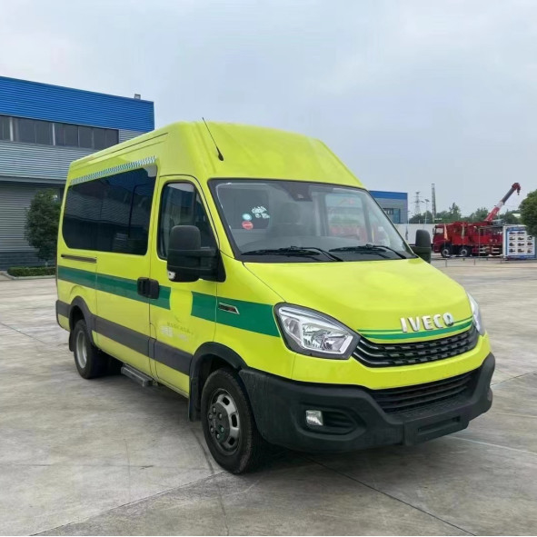 4*2 Iveco Ambulâncias Euro 6 Veículo de Resgate de Emergência clássico Com velocidade máxima de 145 km/h