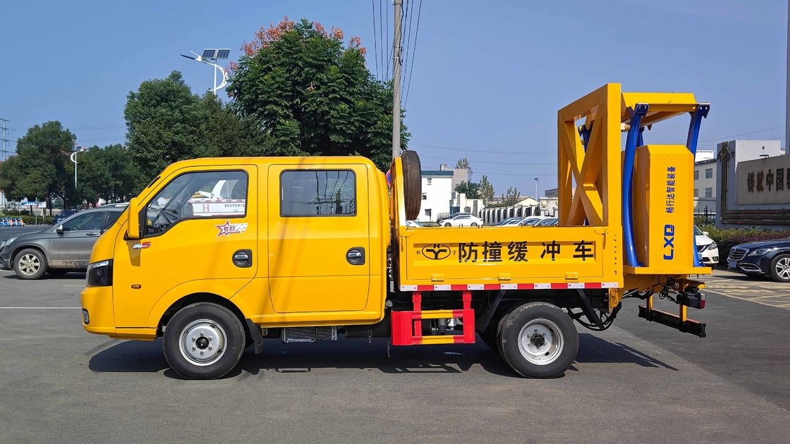 Caminhão tampão Dongfeng 101 Max velocidade anti-colisão tampão atenuador Caminhão para venda