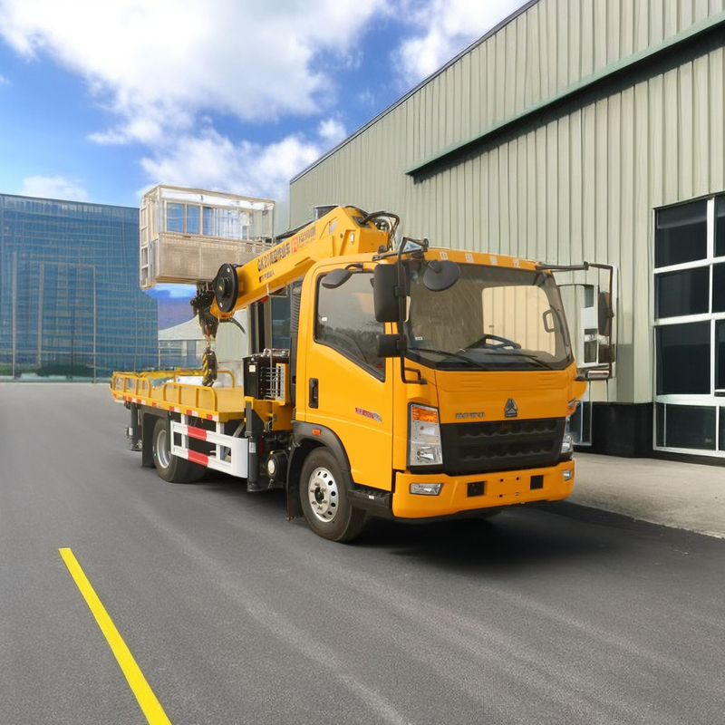 Howo Chassis 4x2 Drive 21M Truck Montado Plataforma de Trabalho Aéreo 95km/H 200kg Carga