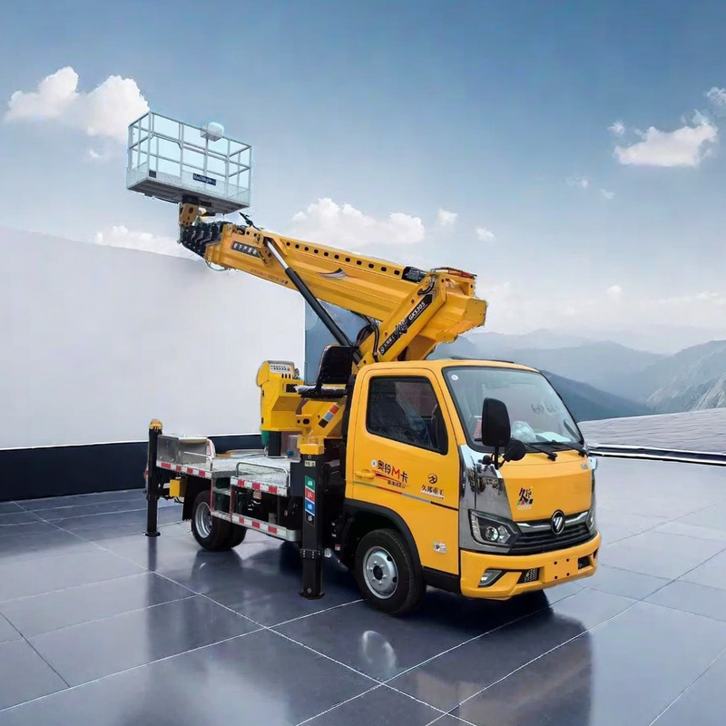 China Foton 4*2 caminhão de trabalho aéreo 24 metros braço dobrável 115HP personalizado