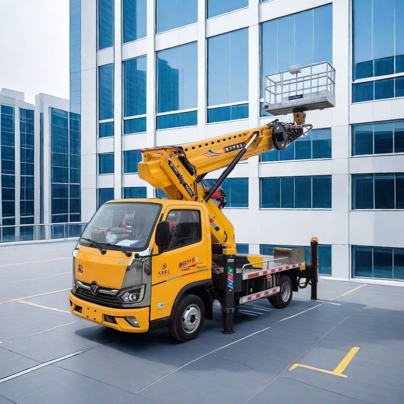 Base de rodas 3360mm Foton Truck Montado Plataforma Aérea 95km/H Overhead Working Truck