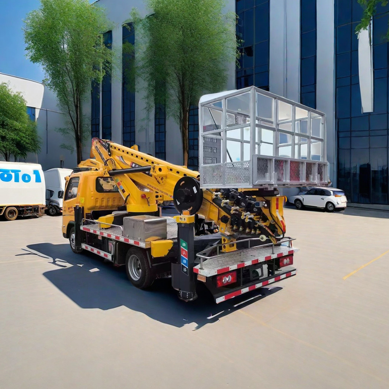 Base de rodas 3360mm Foton Truck Montado Plataforma Aérea 95km/H Overhead Working Truck
