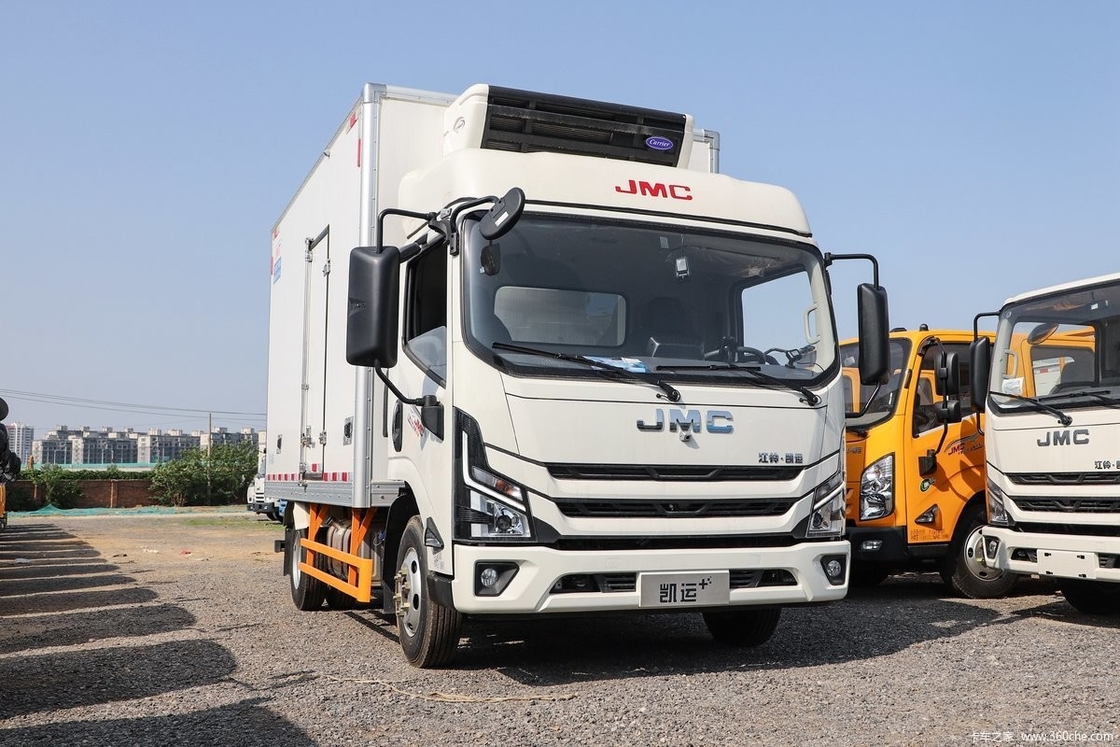 Famous Jmc Light Refrigerated Truck 4x2 Caminhão de transporte de alimentos congelados para venda