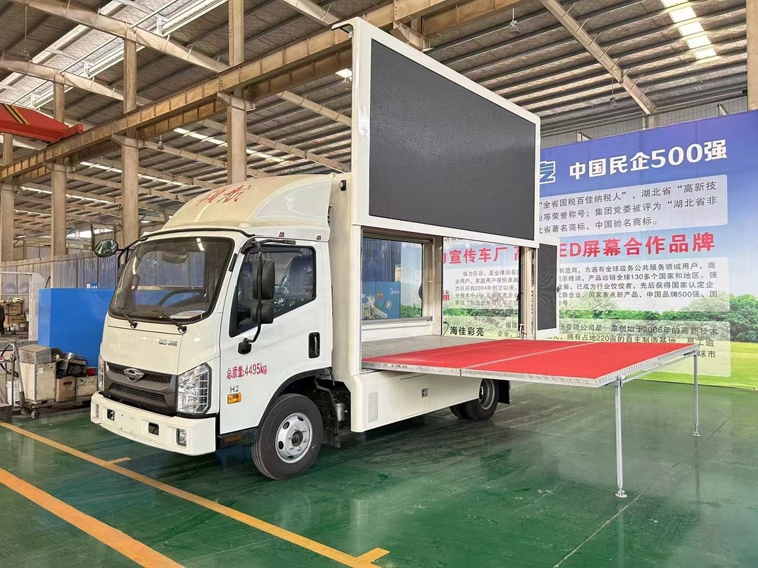 Foton 4X2 Mobile Led Truck Publicidade Impotente P4 P5 P6 Veículo ao ar livre LED Display